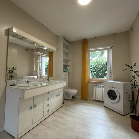 Appartement Bright T2 With Shower
